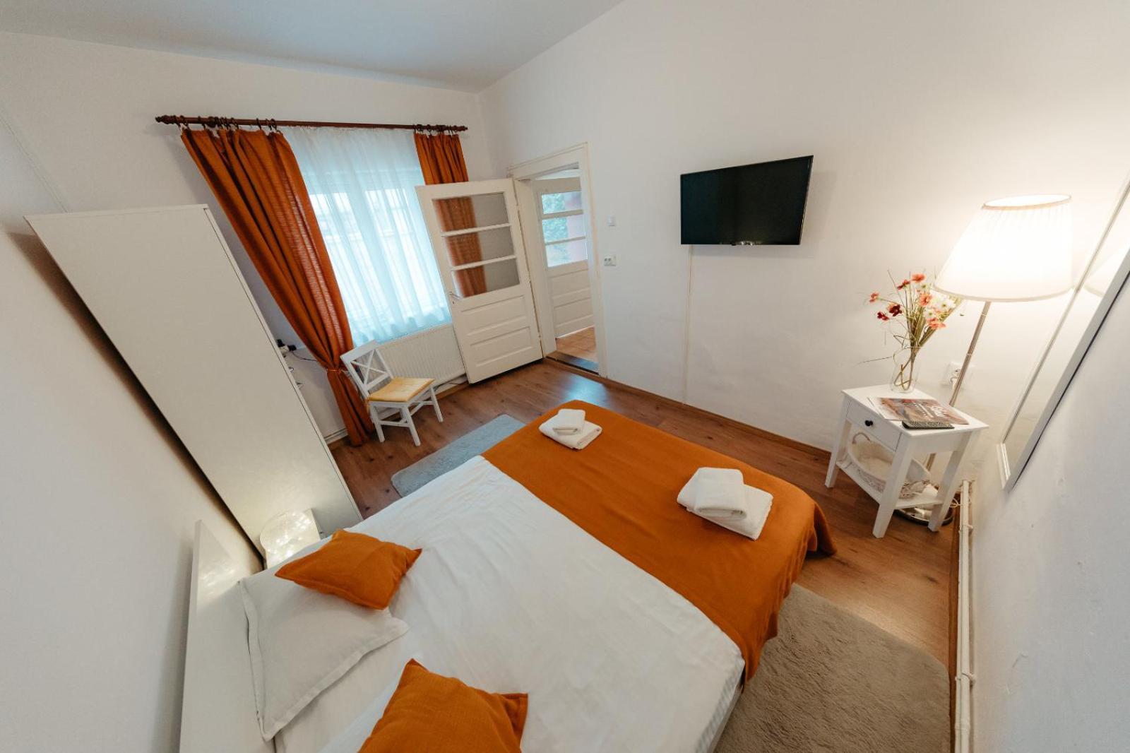 Flh - Apartament Mai Cu Aroma De Cafea Si Ceai Sibiu Buitenkant foto