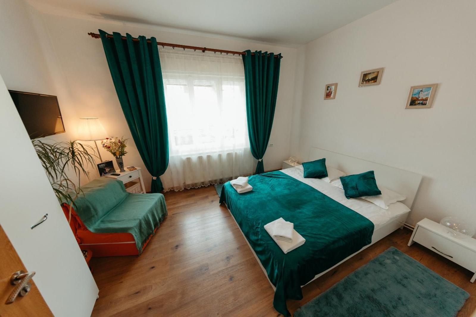 Flh - Apartament Mai Cu Aroma De Cafea Si Ceai Sibiu Buitenkant foto